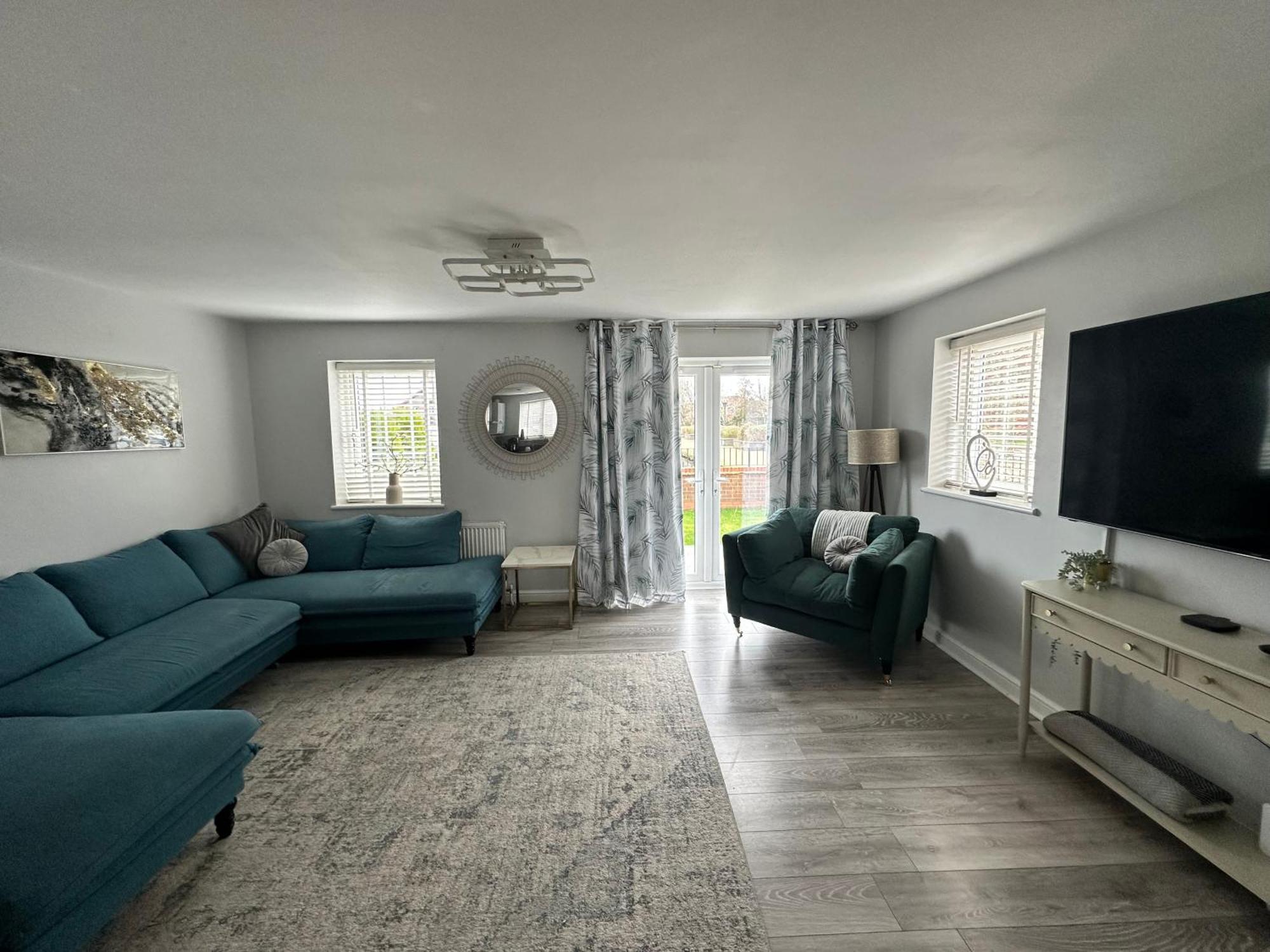 Waterside Mufc & Trafford Centre Townhouse 4 Bedroom Free Parking مانشستر المظهر الخارجي الصورة